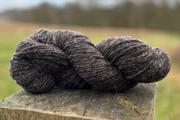 getwijnd breigaren LL 275 m - Romney (grijs)